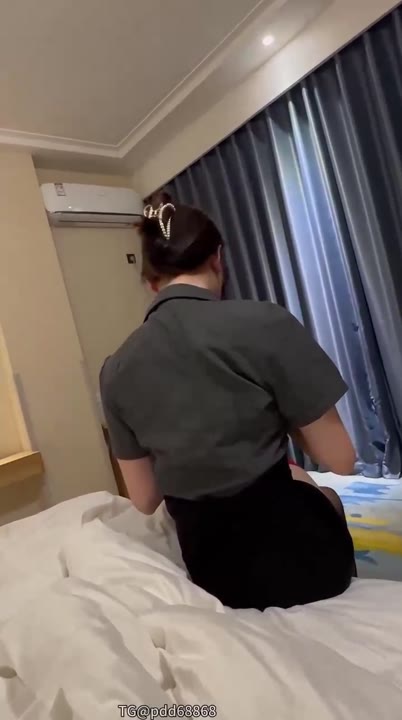 สาวจีนโครตสวย นัดกับหนุ่มขี้เงี่ยน กำลังมาถึงที่โรงแรมพร้อมจะโดนเย็ดหีแล้ว